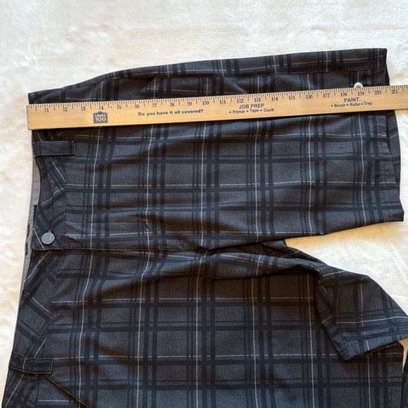 Oakley Men’s Performance Shorts - Picture 11 of 13